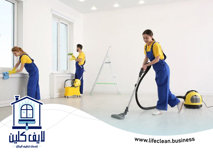 تنظيف بعد البناء في العين